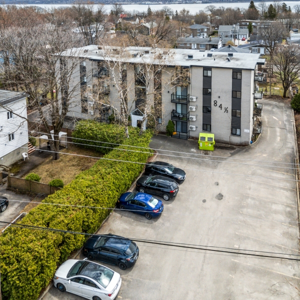 Secteur : Beauport | 84 1/2 du Collège, Québec, G1E 2Y1